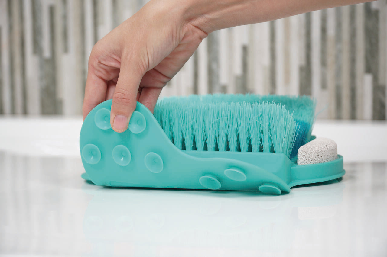 Cepillo para pies 3 en 1 que limpia, exfolia y masajea