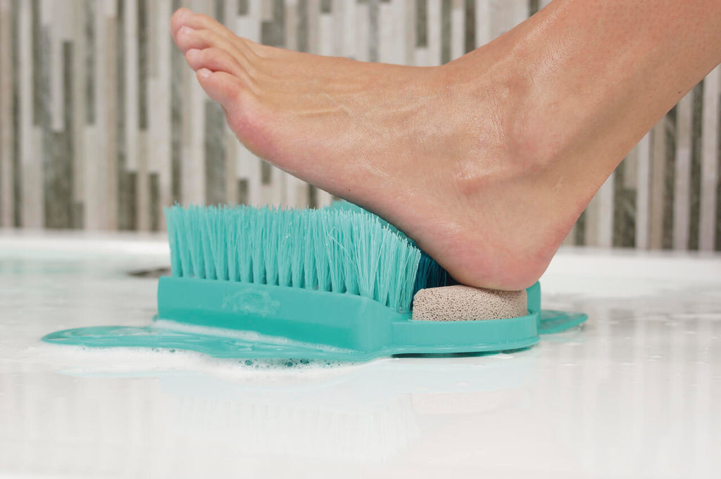 Cepillo para pies 3 en 1 que limpia, exfolia y masajea